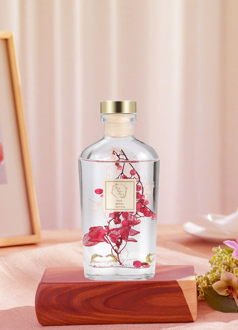 Orelune Botanical Reed Diffuser Sets - (PINK BERRY) - 140ML /4.73 fl OZ Gift Box - Fragrance for Long Lasting Fragrance for Office Living Room Home Decor & Gifts